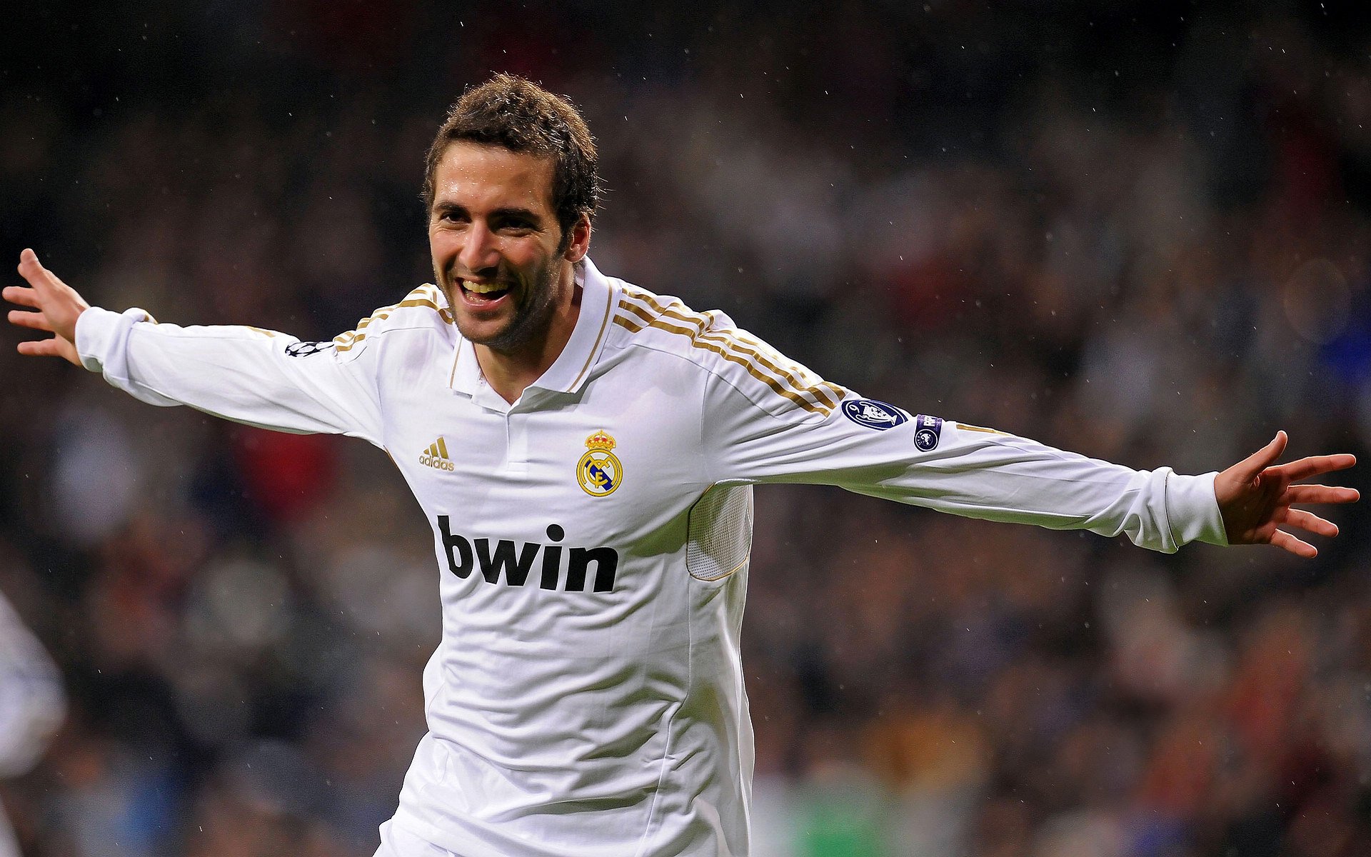 米兰电竞官网-青少年体育目标导向行为形成机制研究，《青少年体育活动促进计划》